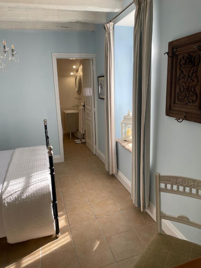Maison Hirondelles Gites Mezieres-sur-Issoire 외부 사진